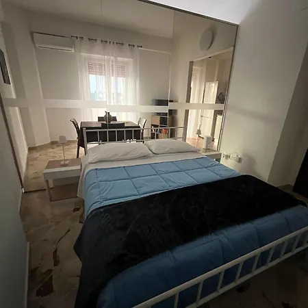 شقة El Azis باليرمو